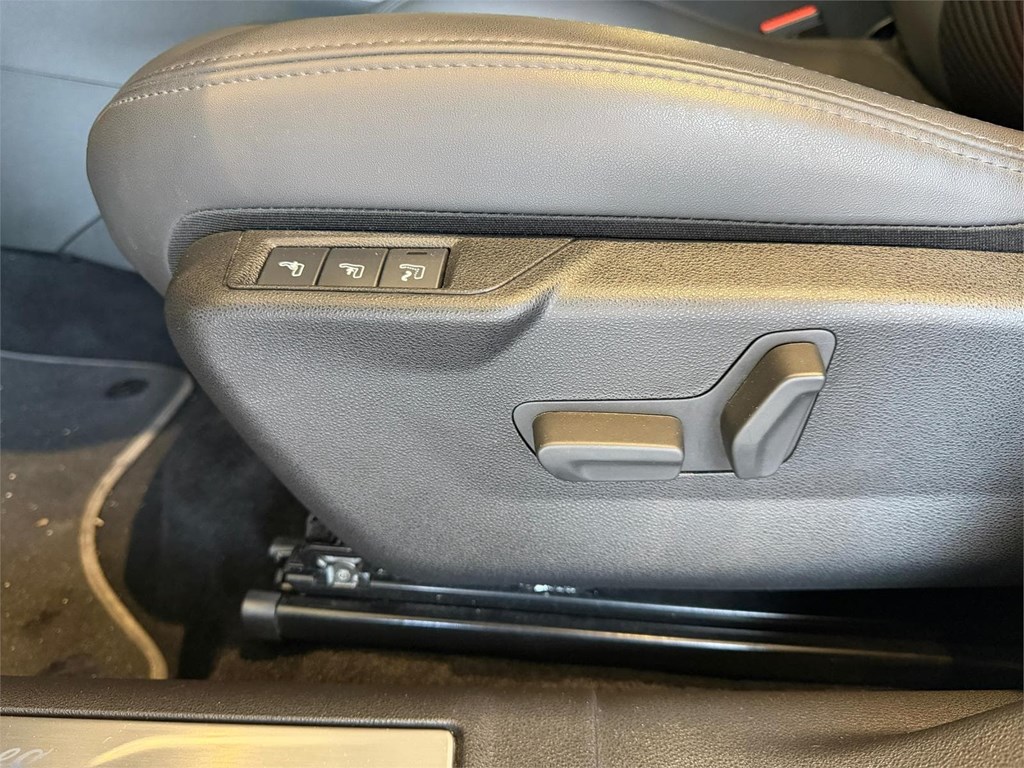 Foto 29 ALFA ROMEO JUNIOR IBRIDA 100KW/136CV SPECIALE