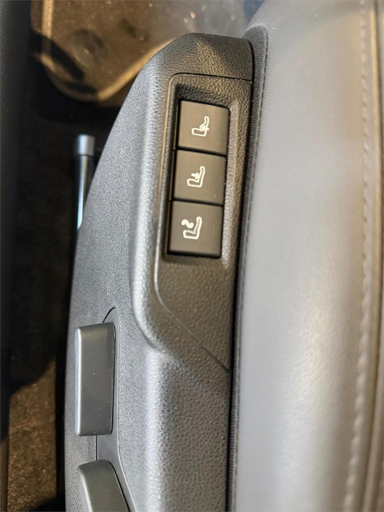 Foto 30 ALFA ROMEO JUNIOR IBRIDA 100KW/136CV SPECIALE