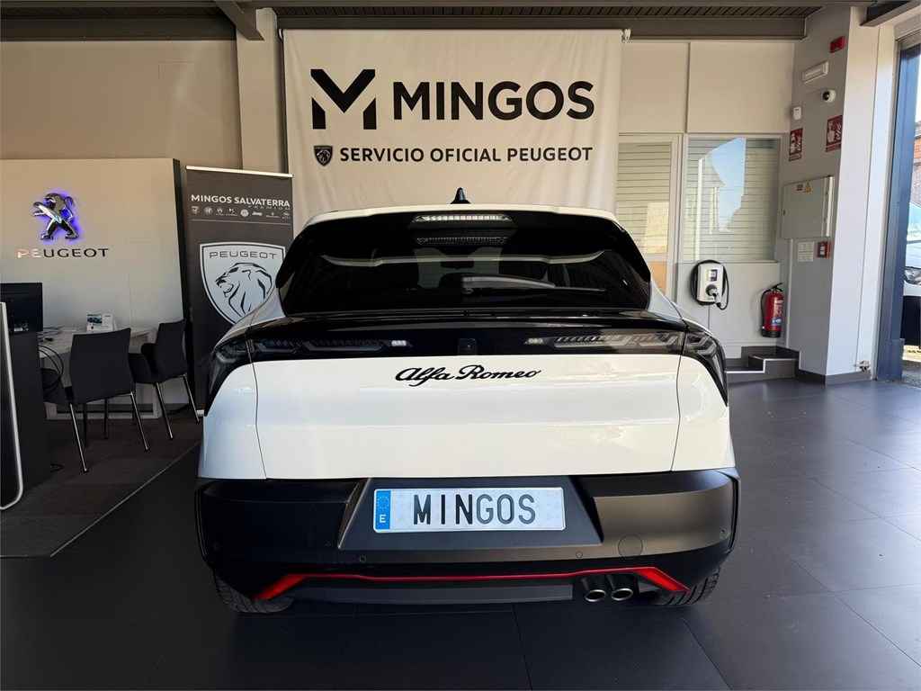 Foto 6 ALFA ROMEO JUNIOR IBRIDA 100KW/136CV SPECIALE