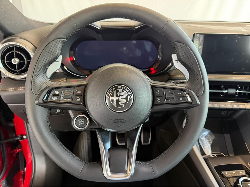 Foto 11 ALFA ROMEO Tonale 1 1.5 MHEV GASOLINA 160 CV VGT FWD / Veloce