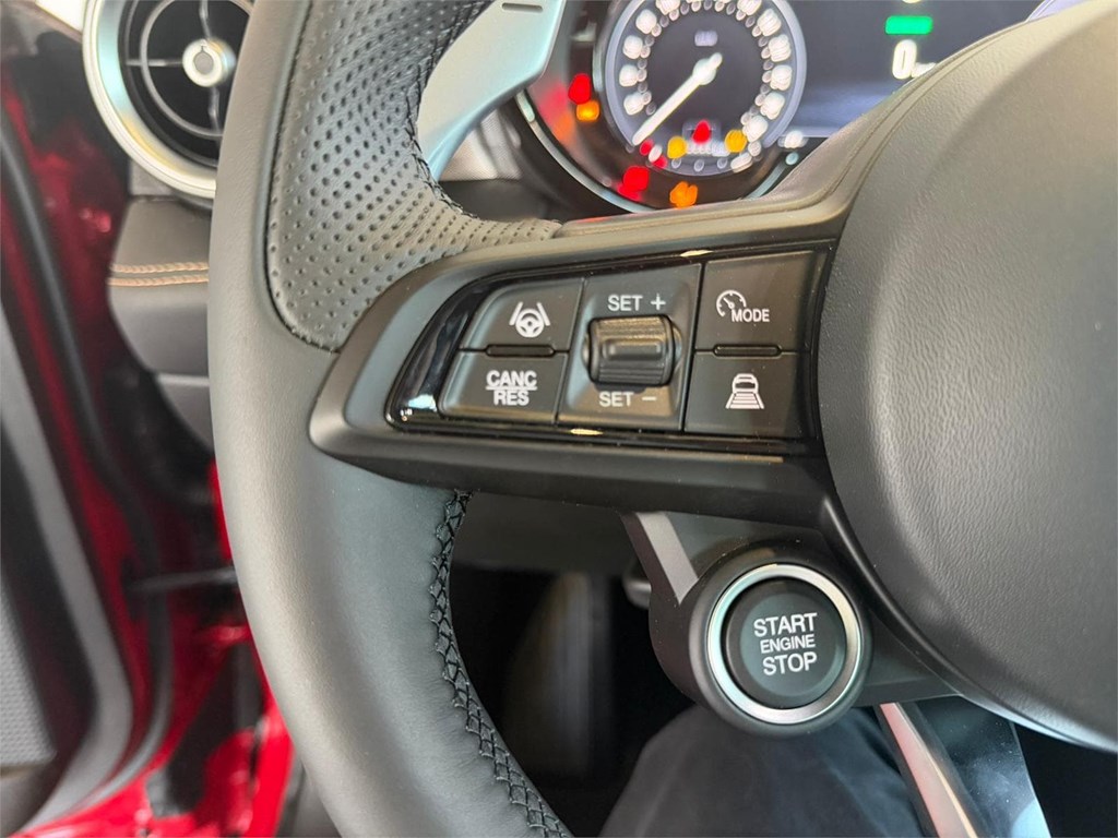 Foto 20 ALFA ROMEO Tonale 1 1.5 MHEV GASOLINA 160 CV VGT FWD / Veloce