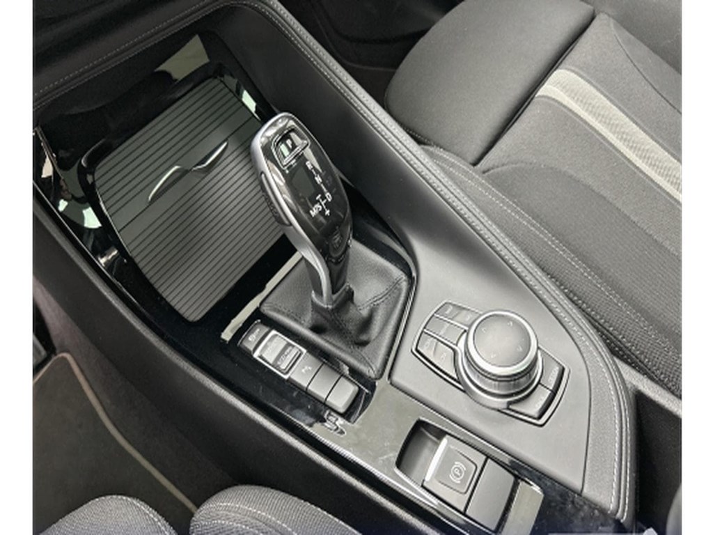 Foto 13 BMW X2 1 sDrive18i