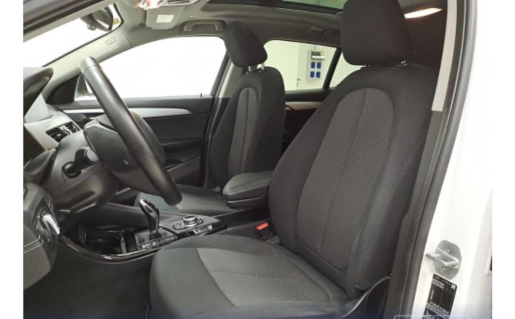 Foto 9 BMW X2 1 sDrive18i 