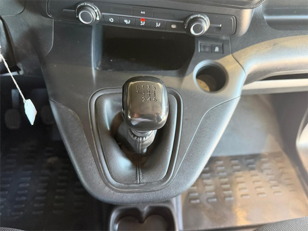 Foto 16 CITROEN BERLINGO VAN TALLA M BHDI 100 / CONTROL