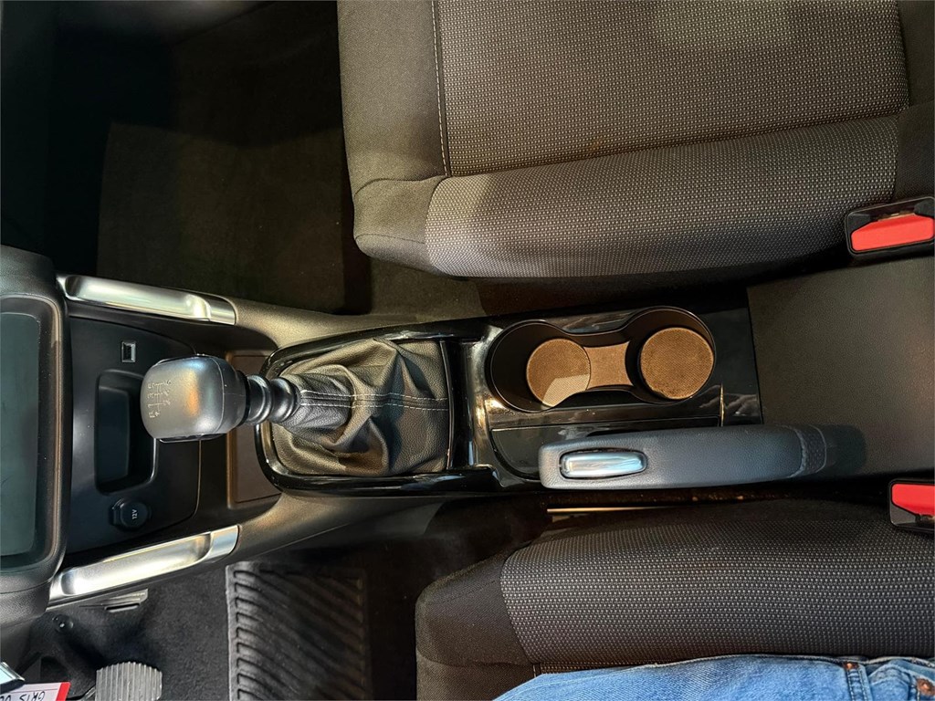 Foto 19 CITROEN C3 AIRCROSS 1.2 Puretech 81KW 110cv Plus