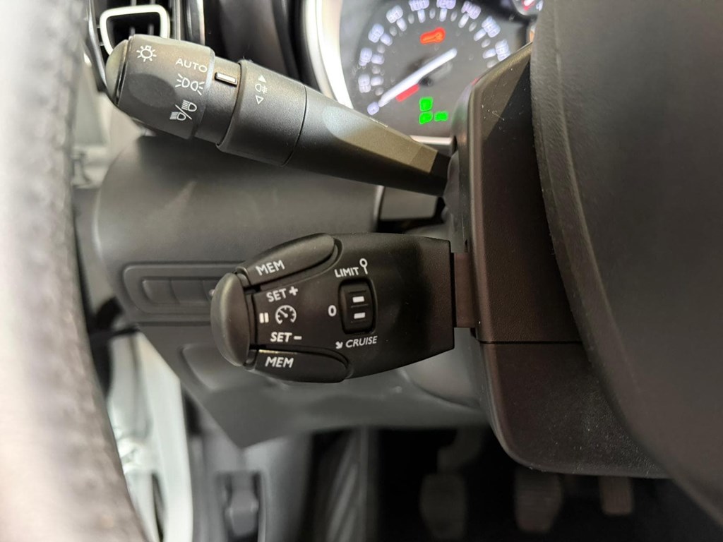 Foto 27 CITROEN C3 AIRCROSS 1.2 Puretech 81KW 110cv Plus