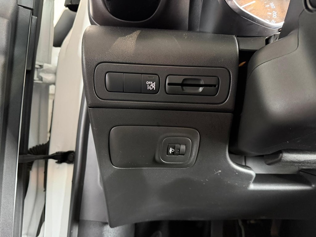 Foto 28 CITROEN C3 AIRCROSS 1.2 Puretech 81KW 110cv Plus