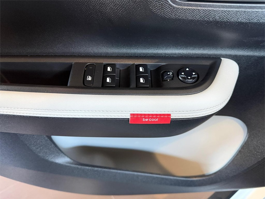 Foto 26 CITROËN ë-C3 4 Eléctrico Max