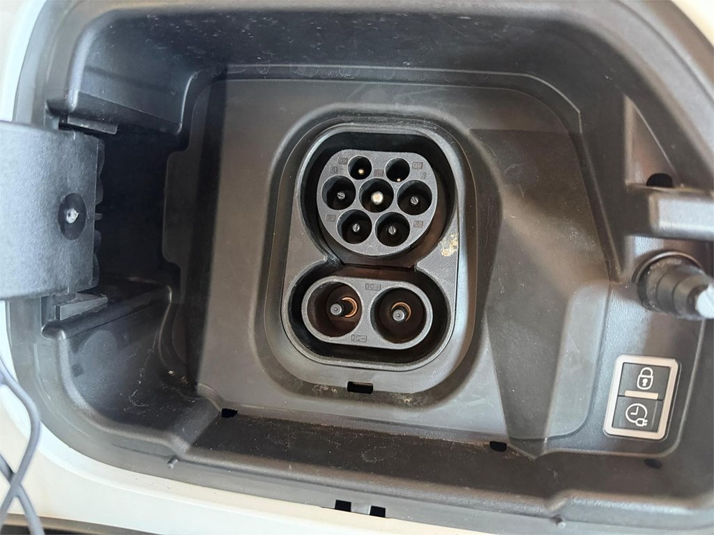 Foto 27 CITROËN ë-C3 4 Eléctrico Max