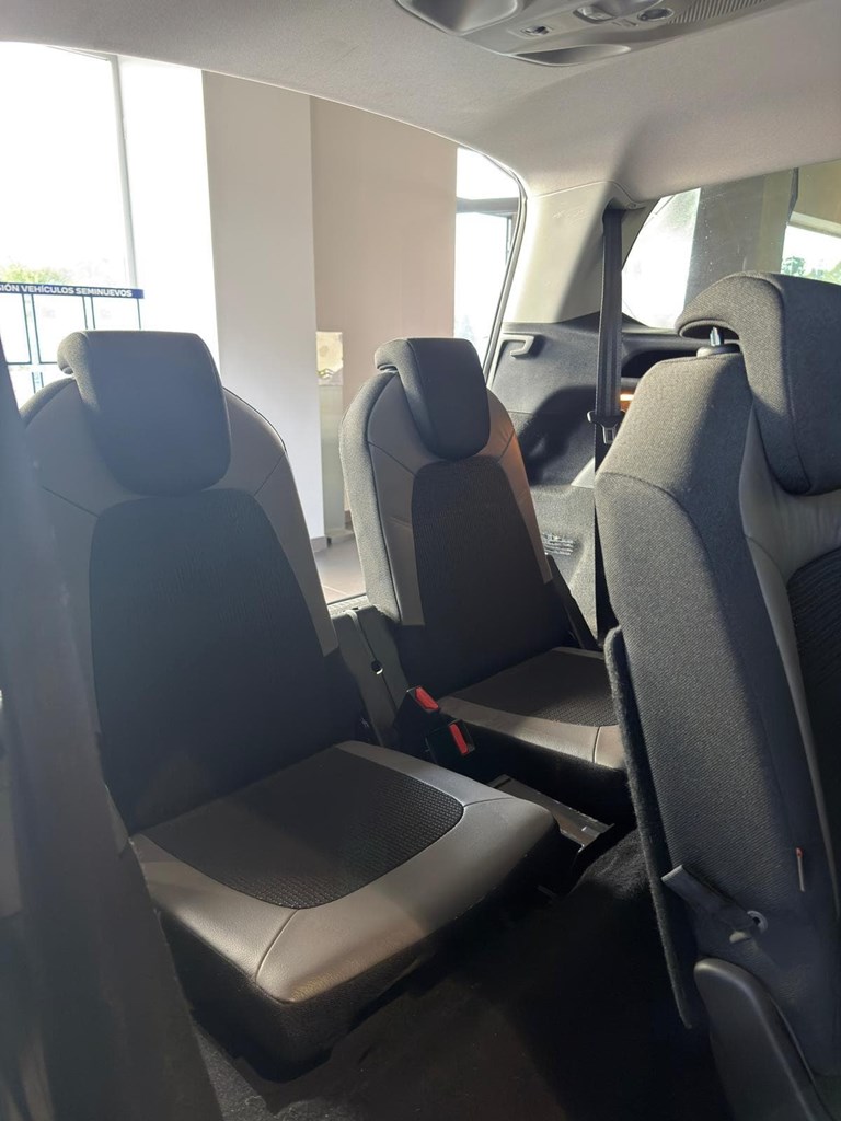 Foto 13 CITROEN GRAND C4 PICASSO BlueHDi 110KW 150CV Shine