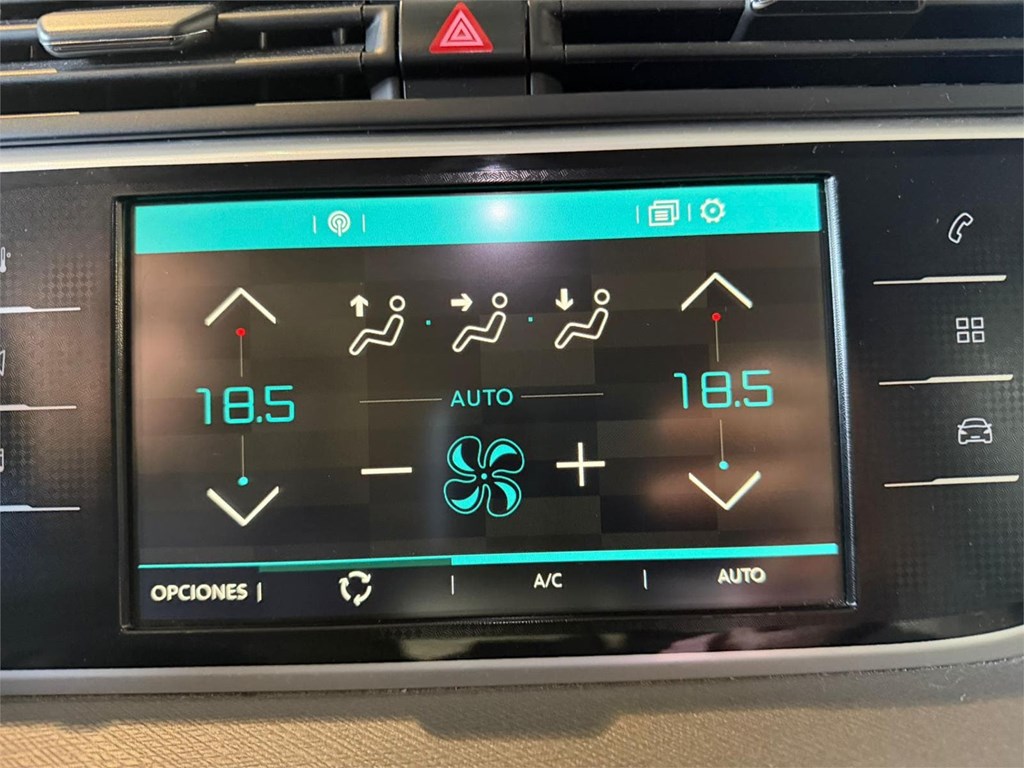 Foto 18 CITROEN GRAND C4 PICASSO BlueHDi 110KW 150CV Shine