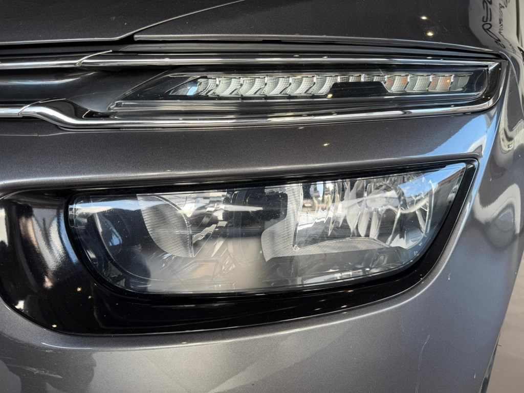 Foto 22 CITROEN GRAND C4 PICASSO BlueHDi 110KW 150CV Shine