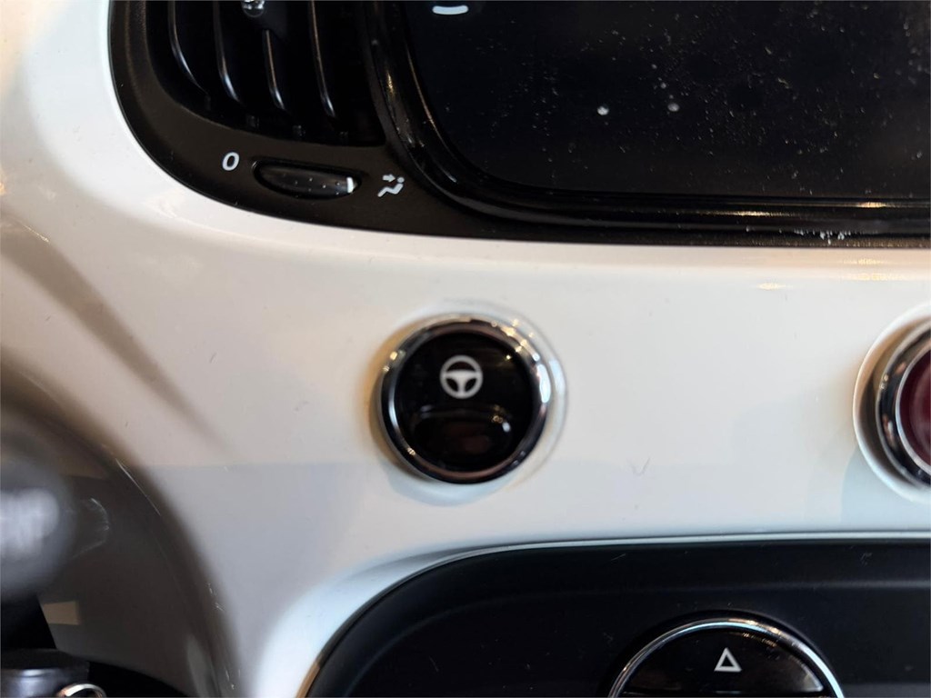 Foto 24 FIAT 500 1.0 Hybrid 51KW/70CV DOLCEVITA