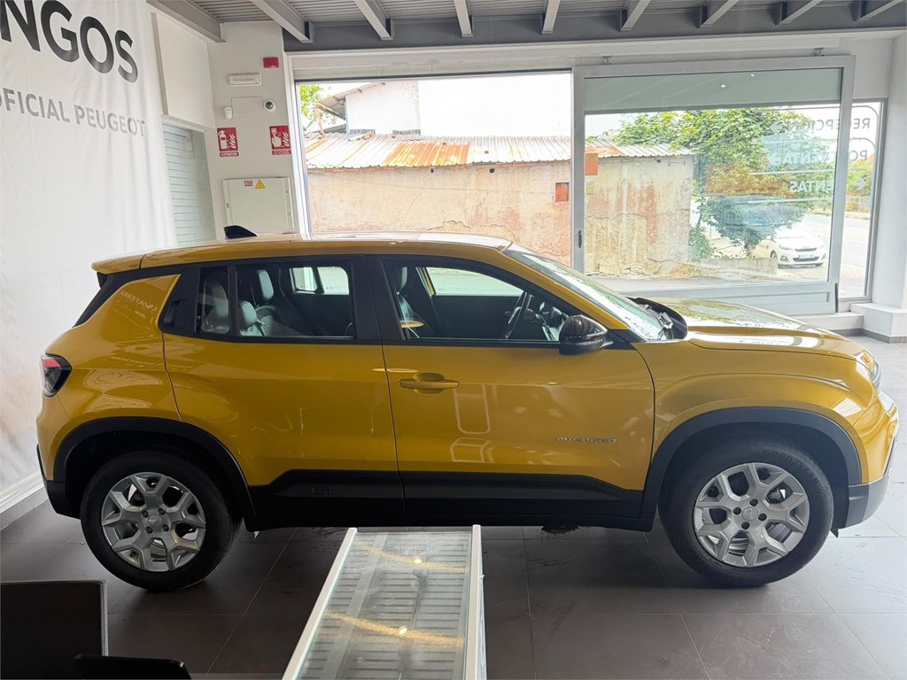 Foto 4 JEEP AVENGER 1 1.2 G 74kW (100CV) / Altitude