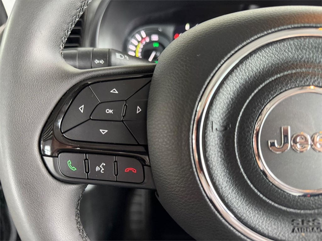 Foto 23 JEEP Renegade 1 4xe 1.3 PHEV 140 kW(190CV) AT / Limited