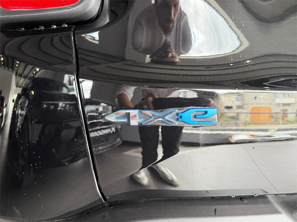Foto 36 JEEP Renegade 1 4xe 1.3 PHEV 140 kW(190CV) AT / Limited