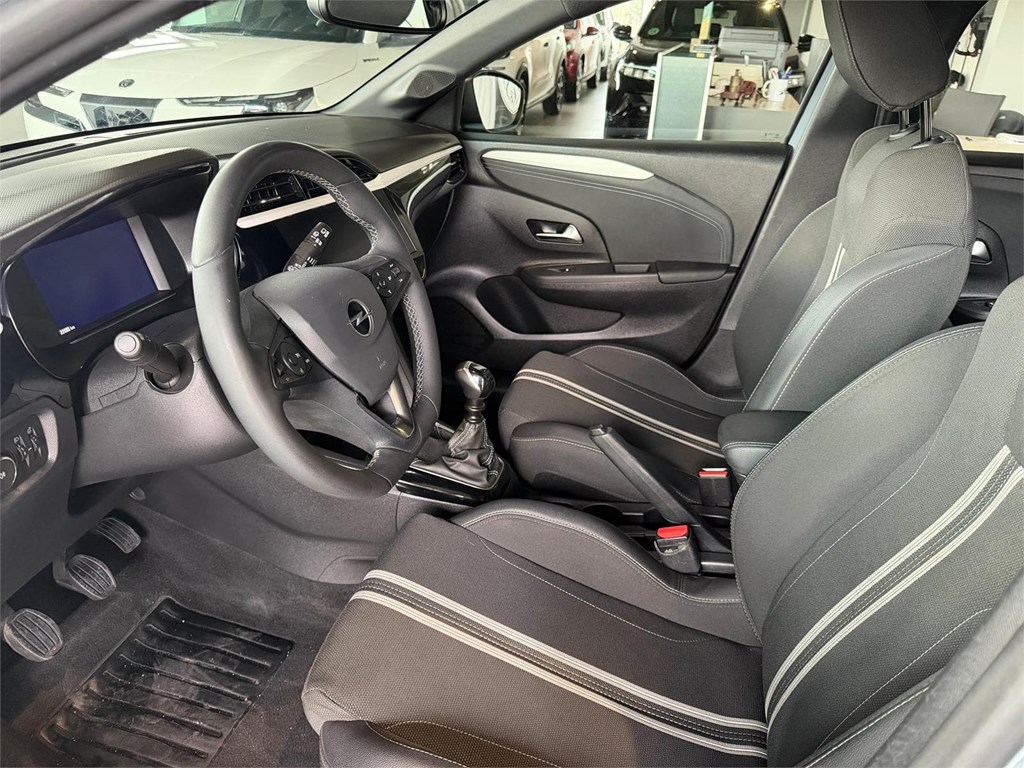 Foto 12 OPEL CORSA 6 1.2T XHL 74KW/100CV GS