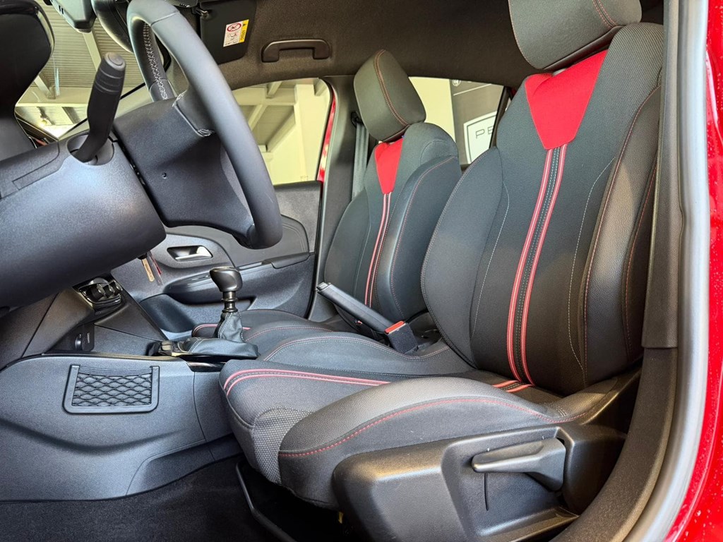 Foto 13 OPEL Corsa 6 1.2T XHL 74kW (100CV) / GS