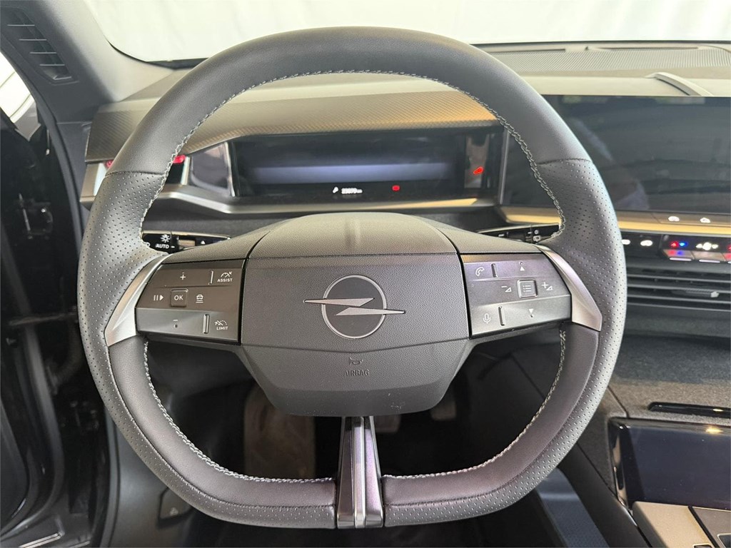 Foto 10 OPEL Grandland 1 1.2T XHT Hybrid eDCT6 S/S / GS
