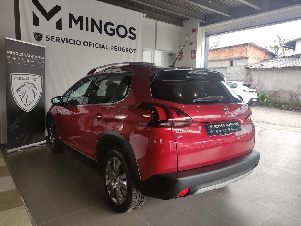 Foto 4 Peugeot 2008 1.6 BlueHdi 120CV Allure