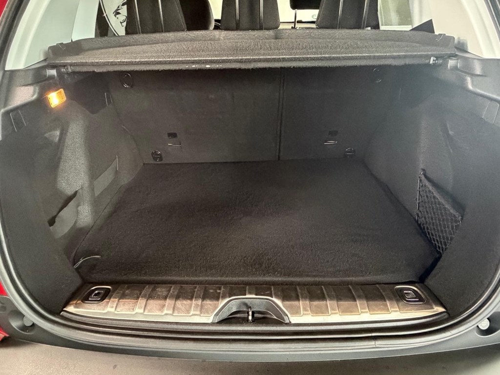 Foto 6 Peugeot 2008 1.6 BlueHdi 120CV Allure