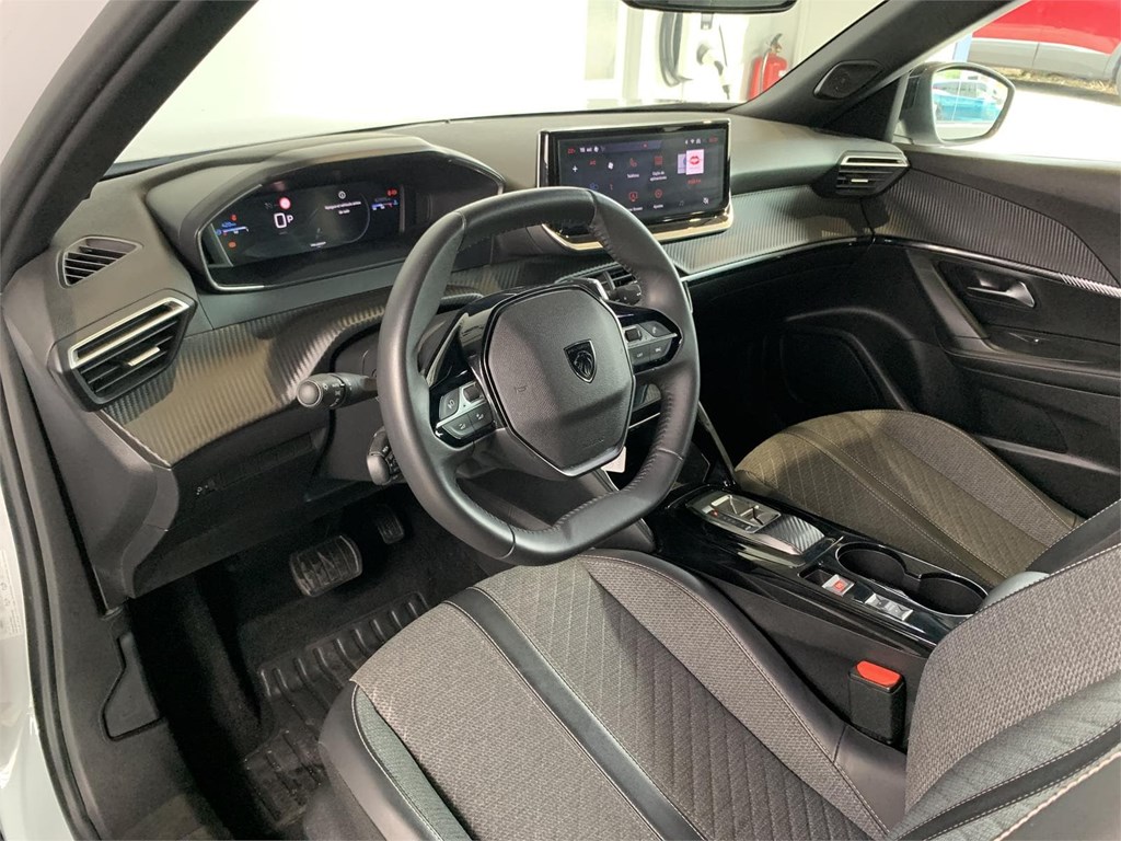 Foto 10 PEUGEOT 2008 Allure Puretech 130CV SS EAT8