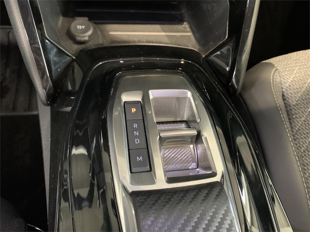 Foto 18 PEUGEOT 2008 Allure Puretech 130CV SS EAT8