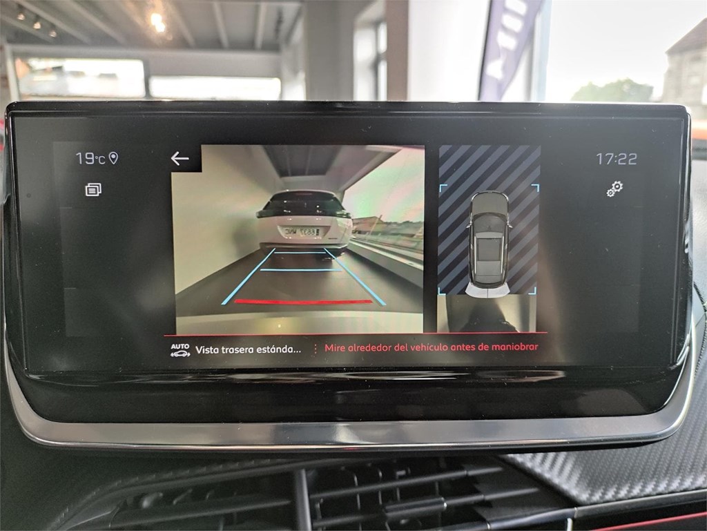 Foto 17 PEUGEOT 2008 GT Pack Puretech 130 SS EAT8