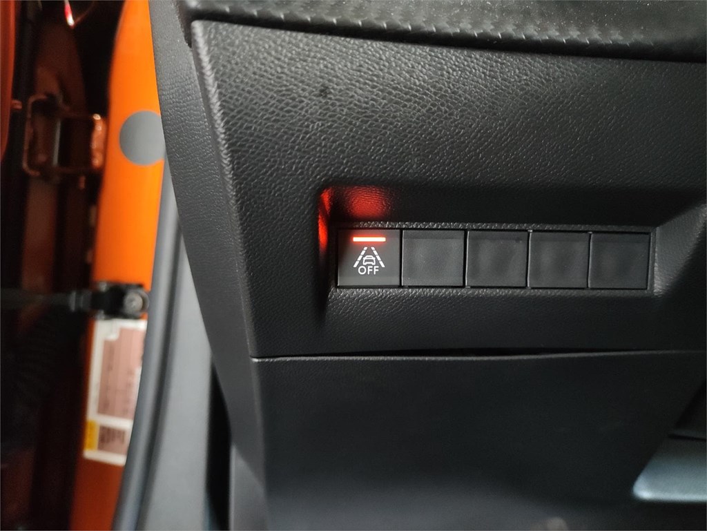 Foto 22 PEUGEOT 2008 GT Pack Puretech 130 SS EAT8