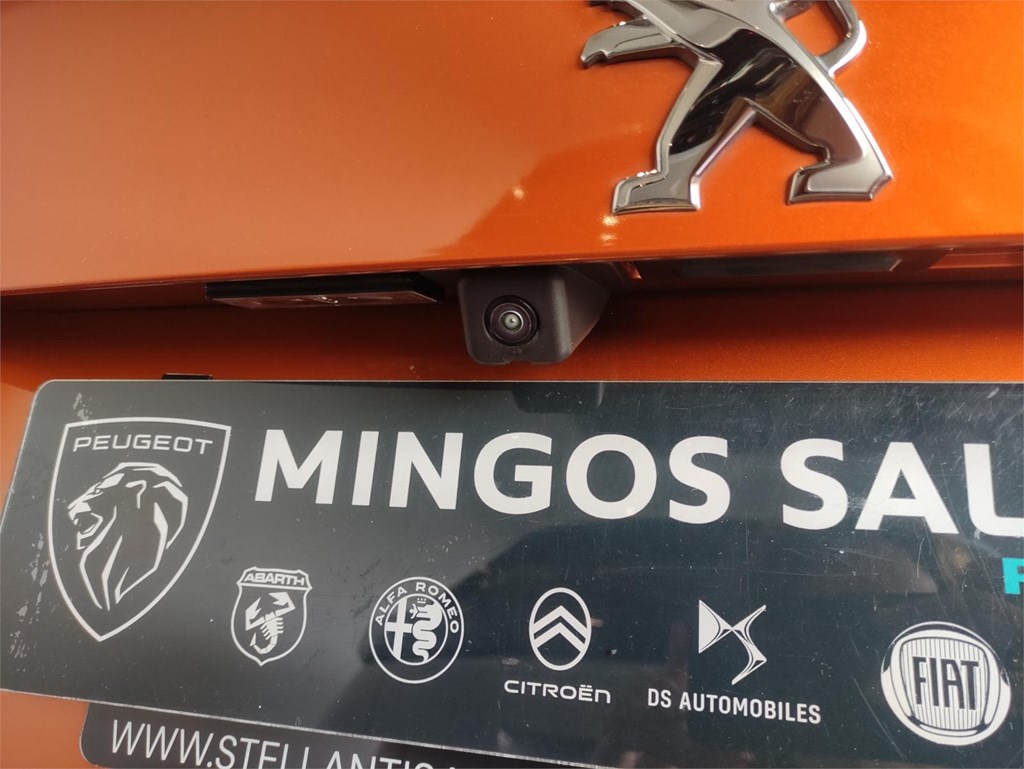 Foto 24 PEUGEOT 2008 GT Pack Puretech 130 SS EAT8