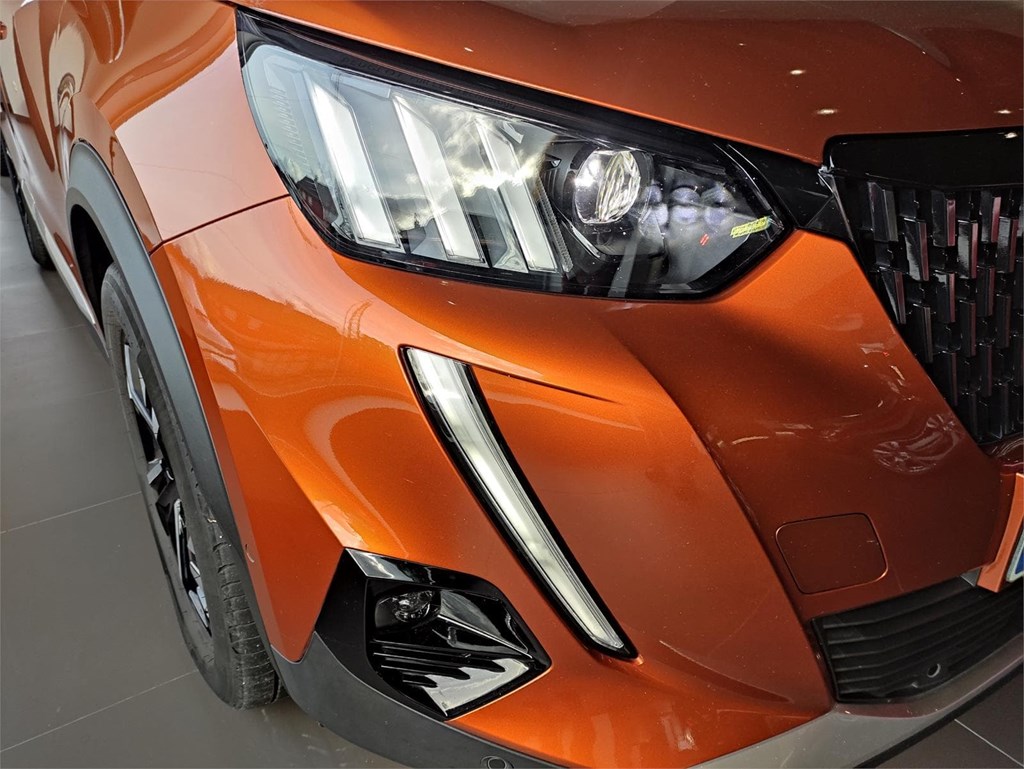 Foto 27 PEUGEOT 2008 GT Pack Puretech 130 SS EAT8