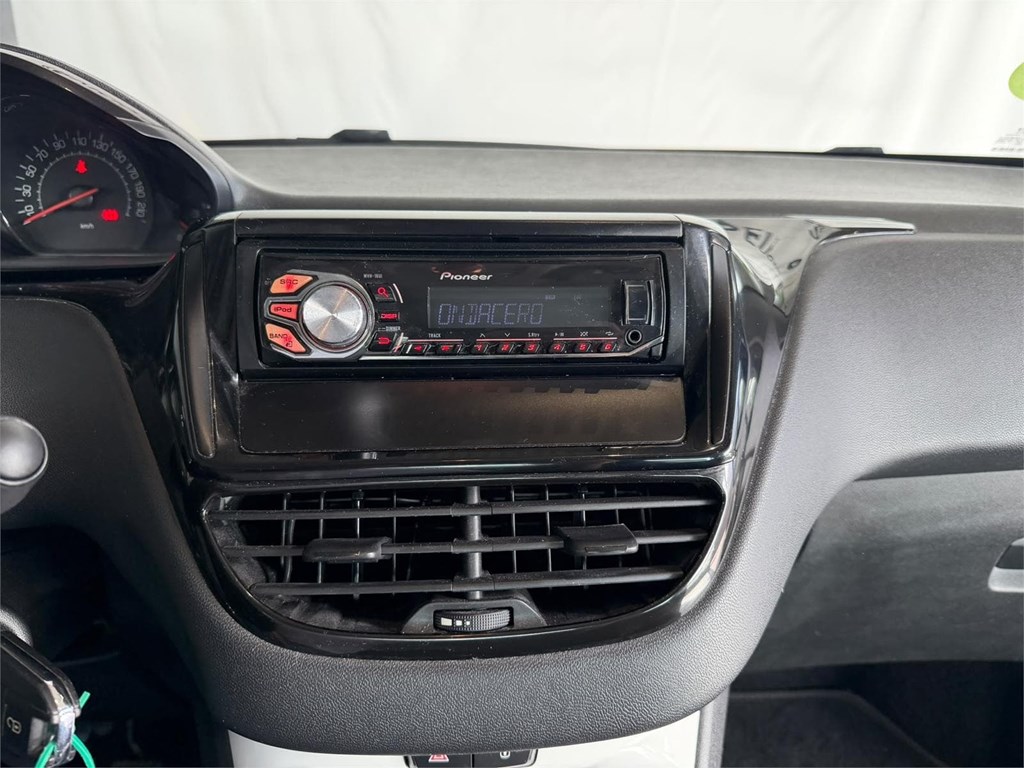 Foto 16 PEUGEOT 208 1.0 PURETECH LIKE