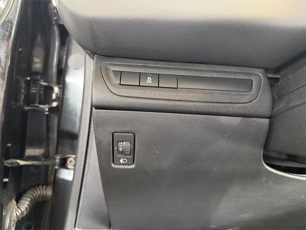 Foto 24 PEUGEOT 208 1.0 PURETECH LIKE
