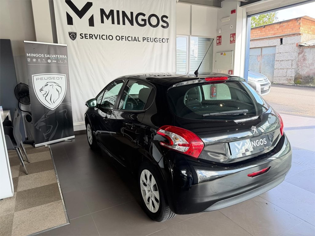 Foto 5 PEUGEOT 208 1.0 PURETECH LIKE
