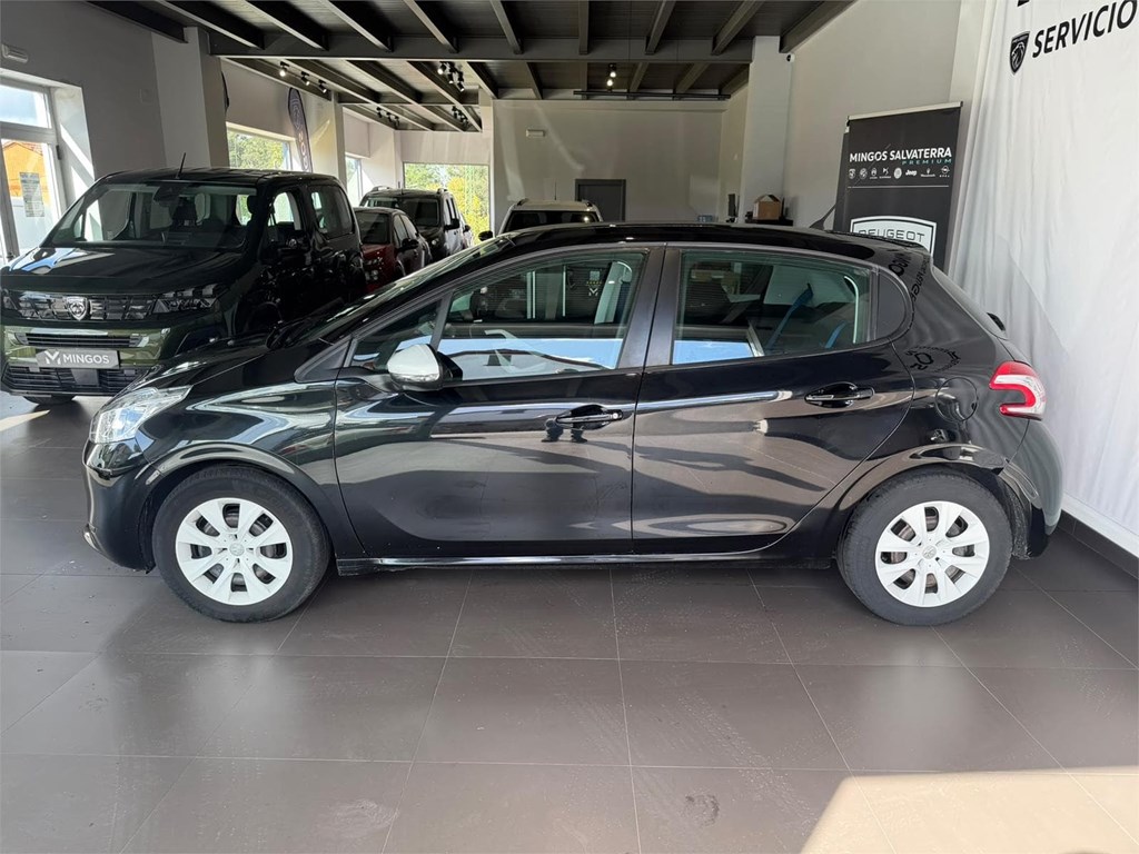 Foto 8 PEUGEOT 208 1.0 PURETECH LIKE