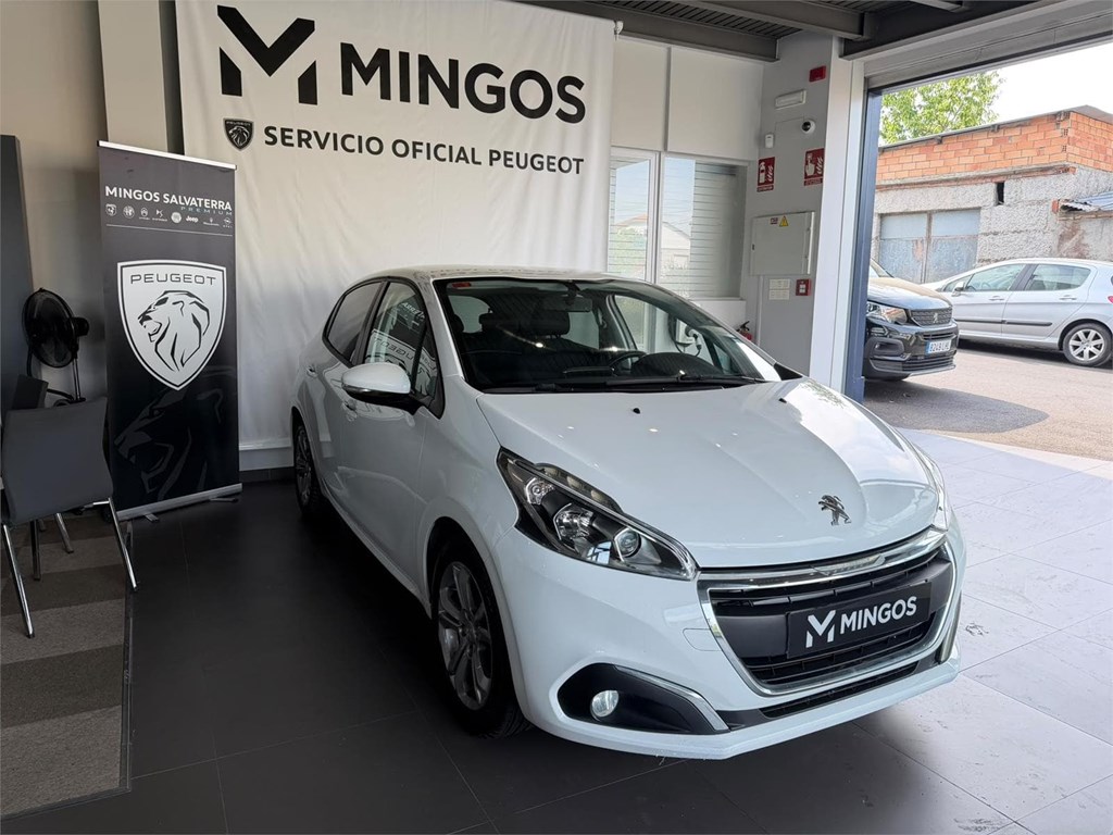 Foto 3 Peugeot 208 1.2  S&S ACTIVE 82