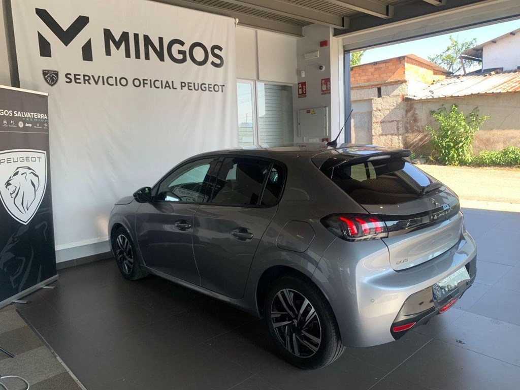 Foto 4 PEUGEOT 208 BlueHDI 100cv Allure Pack