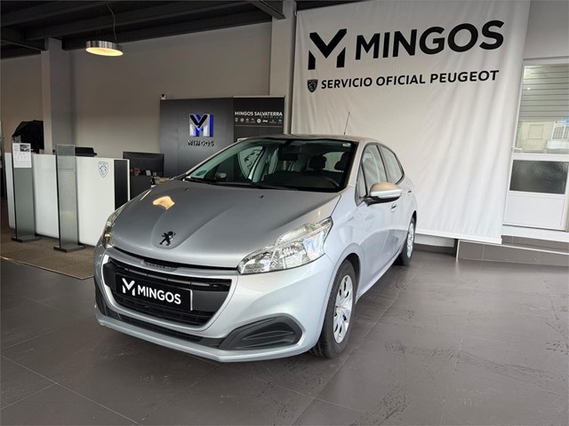 PEUGEOT 208 BlueHDI 75 BLINE