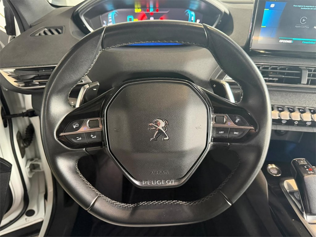 Foto 11 PEUGEOT 3008 Hybrid 2 225 e-EAT8 / ALLURE PACK