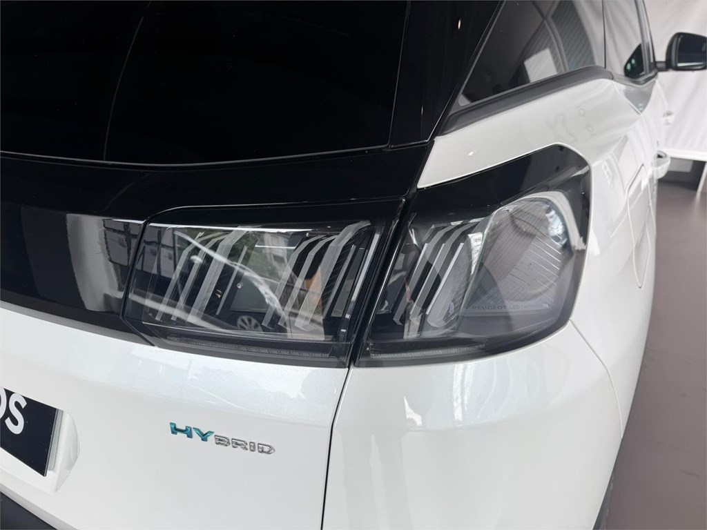 Foto 40 PEUGEOT 3008 Hybrid 2 225 e-EAT8 / ALLURE PACK