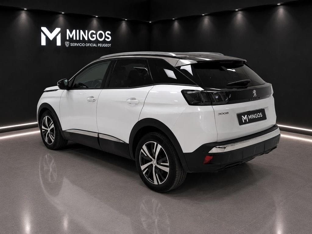 Foto 5 PEUGEOT 3008 Hybrid 2 225 e-EAT8 / ALLURE