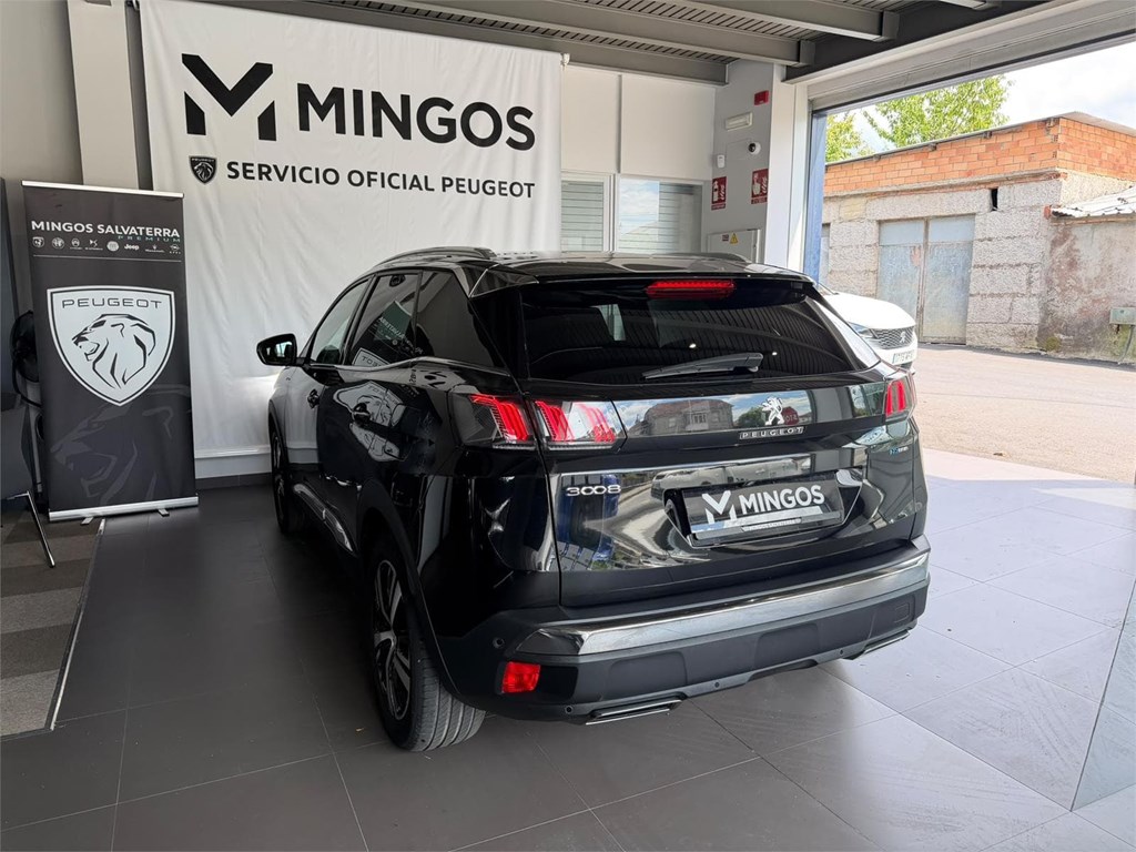 Foto 4 PEUGEOT 3008 Hybrid 2 225 e-EAT8 / GT