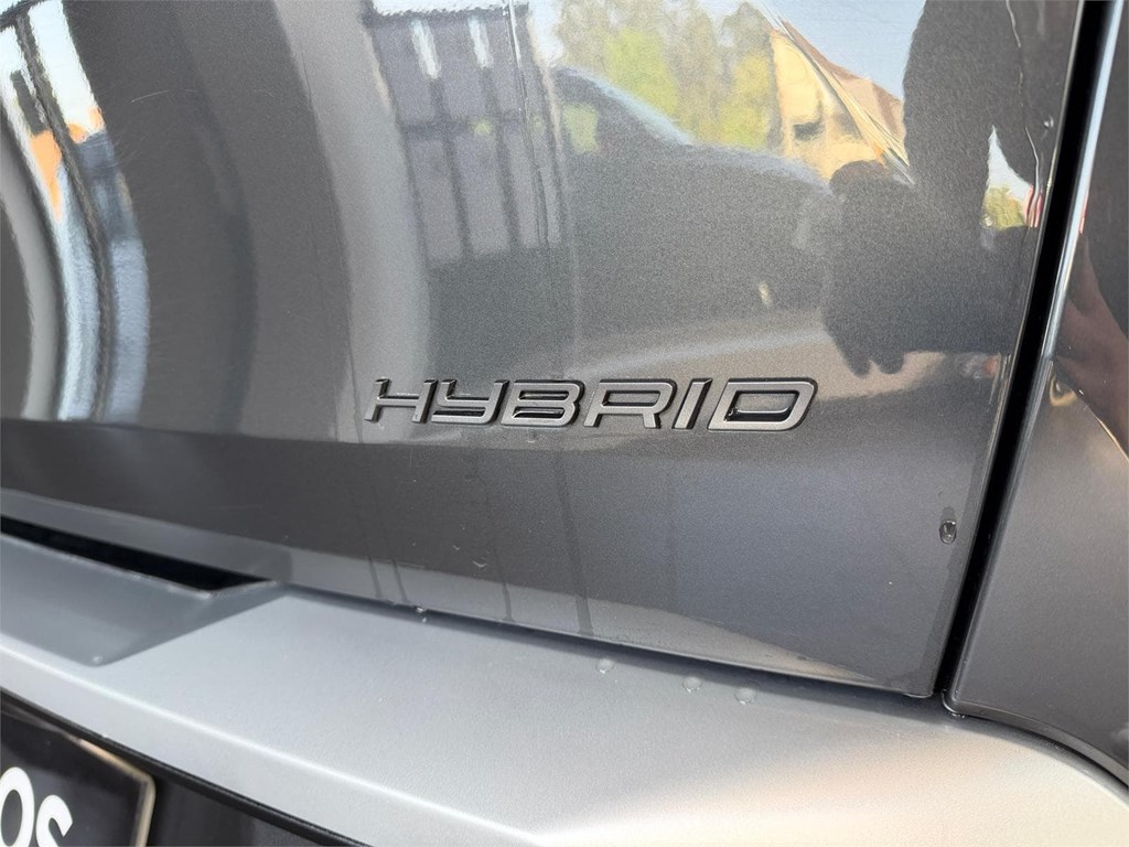 Foto 28 PEUGEOT 3008 Hybrid 3 1.2 100KW eDCS6 / Allure
