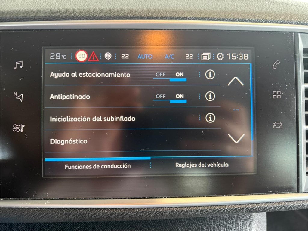 Foto 19 PEUGEOT 308 PURE TECH 130 EAT6 STYLE