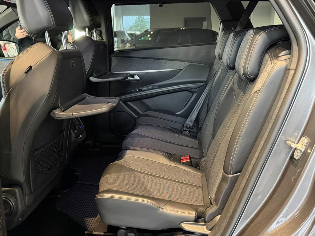 Foto 13 PEUGEOT 5008 GT LINE 1.2 PURETECH 130CV