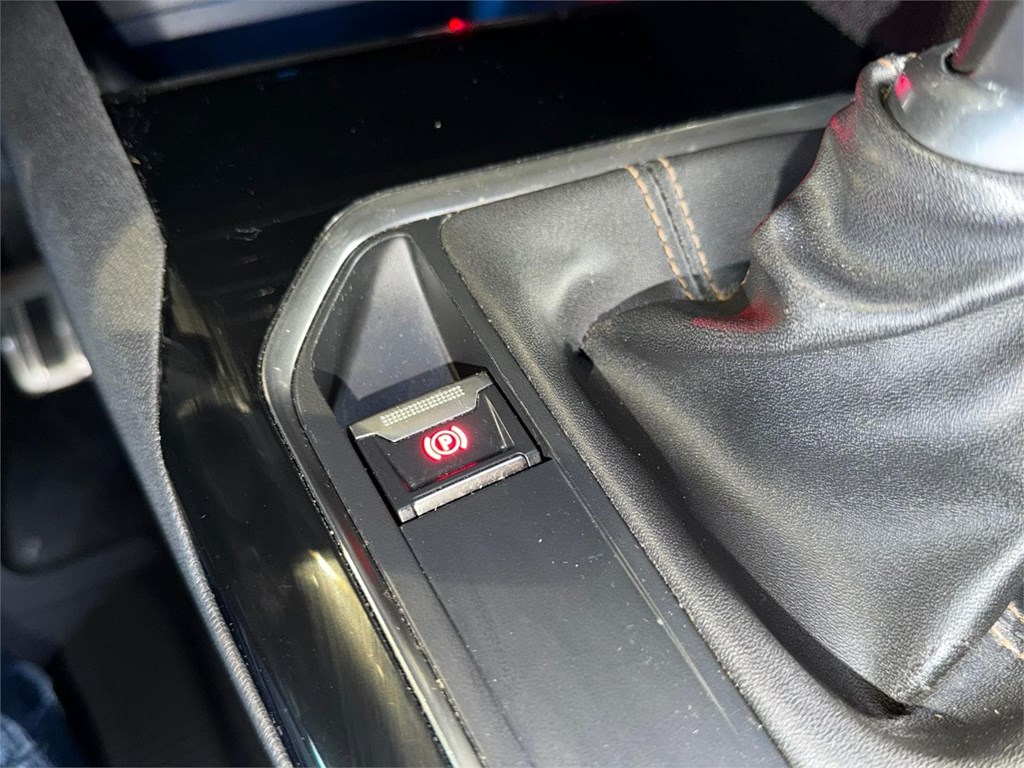 Foto 23 PEUGEOT 5008 GT LINE 1.2 PURETECH 130CV