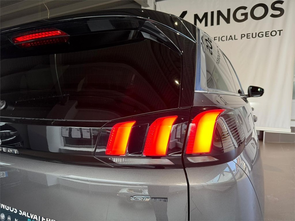 Foto 26 PEUGEOT 5008 GT LINE 1.2 PURETECH 130CV